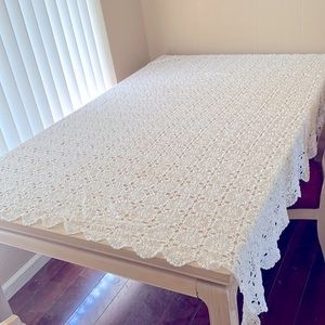 Handmade Crocheted Tablecloth/Bed coverlet